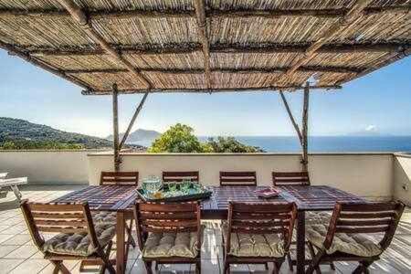 Gocce Villas - Sunshine Villa Масса-Лубренсе Екстер'єр фото