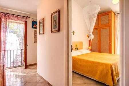 Gocce Villas - Sunshine Villa Масса-Лубренсе Екстер'єр фото